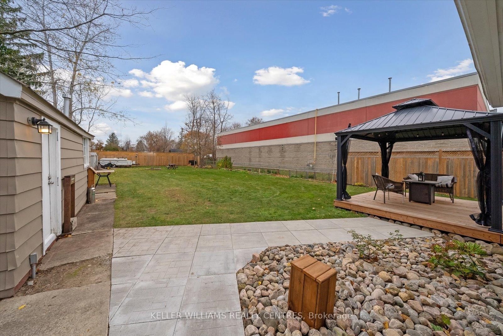 Listing Image 35