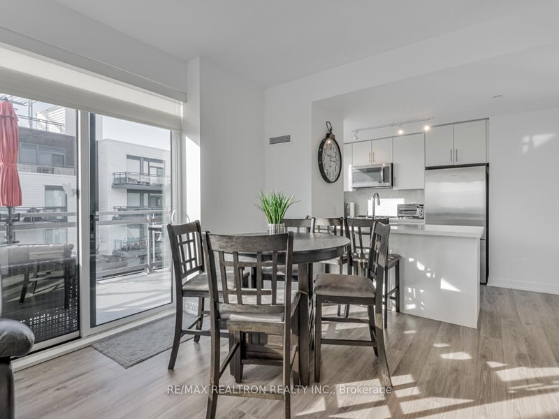 B318 - 271 Sea Ray Ave, Innisfil, L9S 0J4 | Image 2