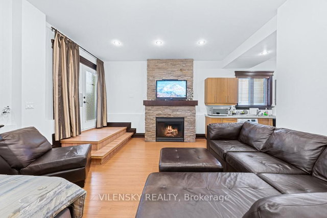 Bsmt - 9193B Bathurst Street