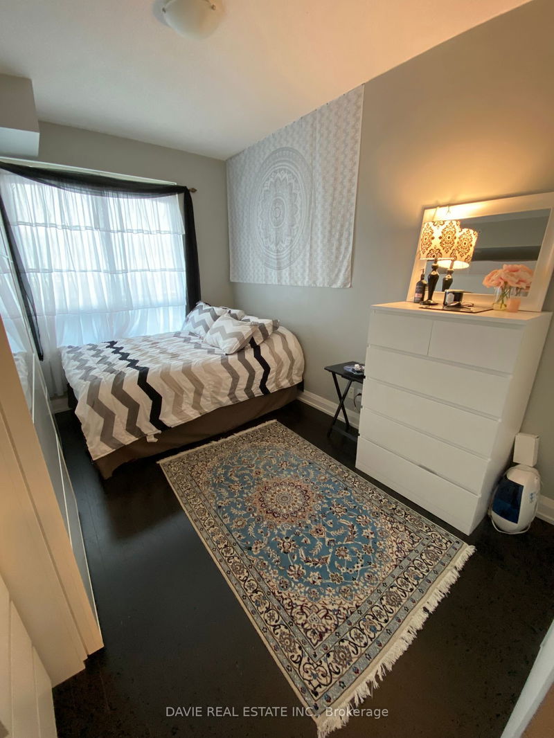 Room1