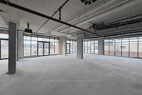 2 - 11611 Yonge St, Richmond Hill, L4E 1G2 | Image 2