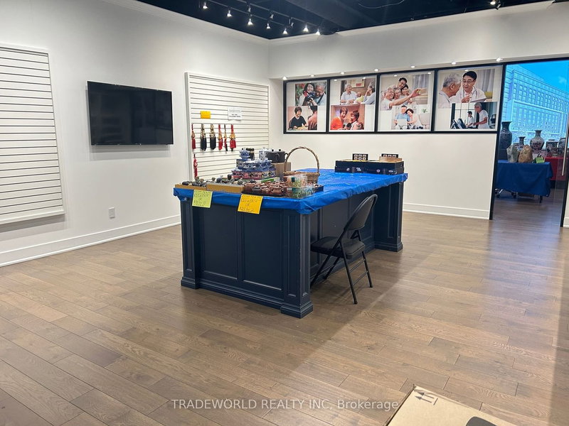 2017&** - 8333 Kennedy Rd, Markham, L3R 1J5 | Image 3