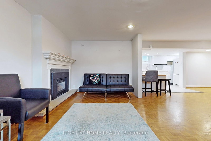 BSMT - 156 Trayborn Dr, Richmond Hill, L4C 4L1 | Image 3