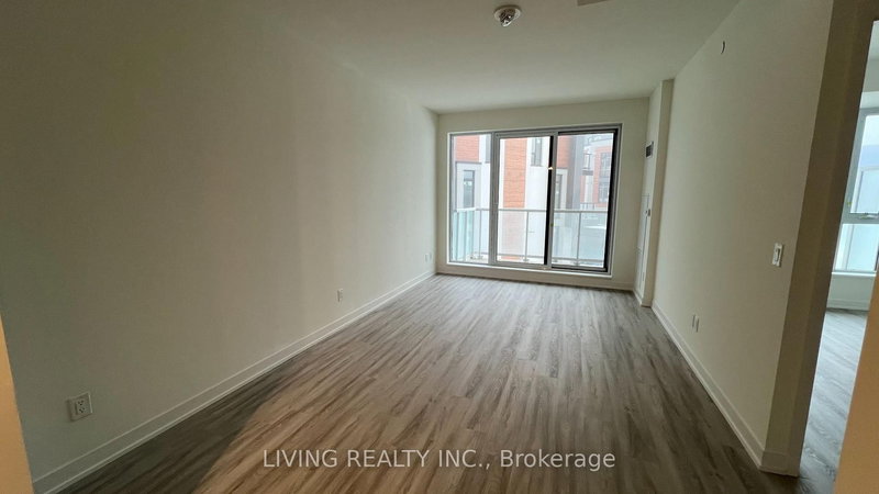 212 - 6 David Eyer Rd, Richmond Hill, L4S 0N6 | Image 2