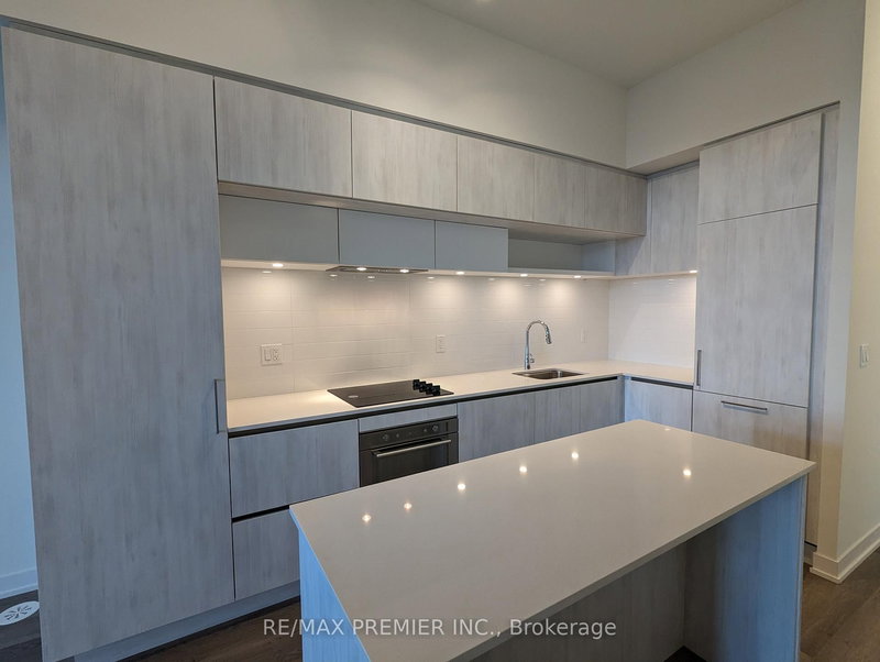 409 - 11 Steckley House Lane, Richmond Hill, L4S 0N1 | Image 3