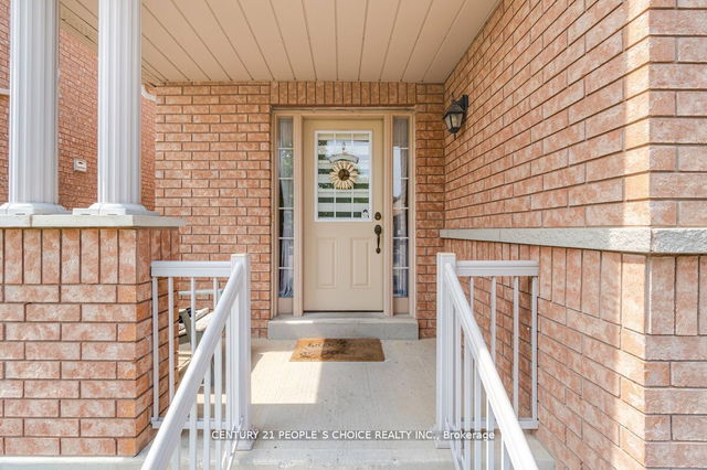 167 Chayna Crescent