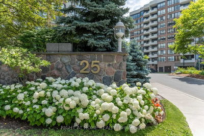 Condo sold at 928-25 Austin Drive, Markham, Markville, L3R 8H4 - MLS: N8084278