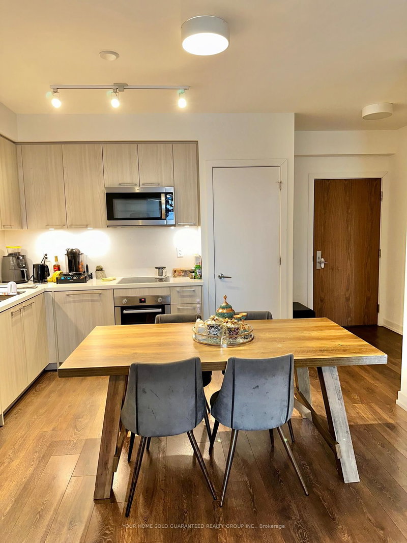 2302 - 1 Grandview Ave, Markham, L3T 0G7 | Image 2