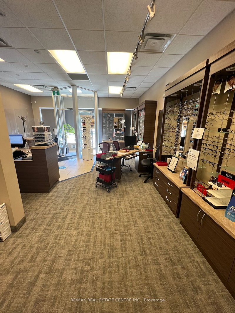 7 - 5 Swan Lake Blvd, Markham, L6E 0K7 | Image 3