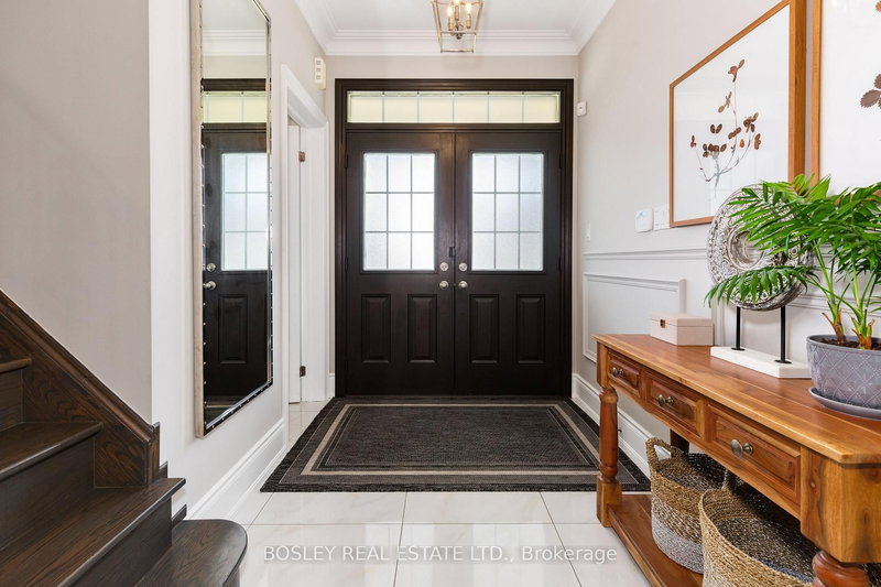 35 Bright Land Dr, Vaughan, L4H 4J2 | Image 2