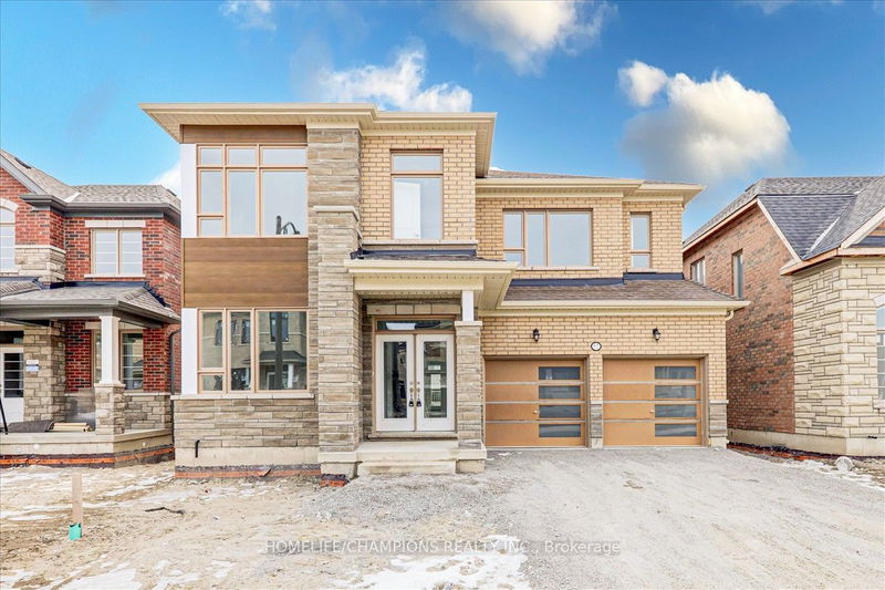 home for lease on 57 Bud Leggett Crescent