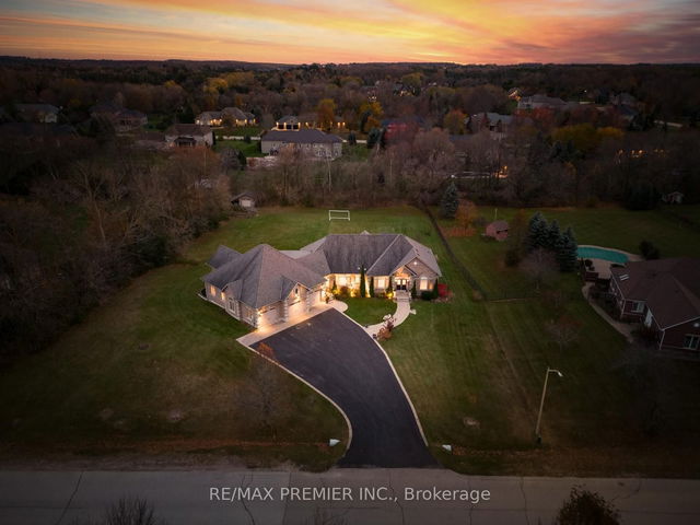 51 Ballantrae Road
