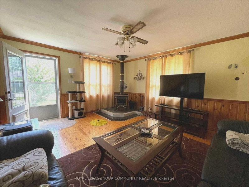 56 Sylvan Cres, Richmond Hill, L4E 3A1 | Image 3