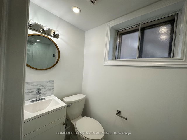 Basemen - 38 Cartier Crescent