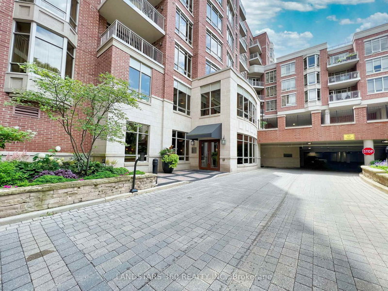 101 - 10101 Yonge St, Richmond Hill, L4C 0V6 | Image 3