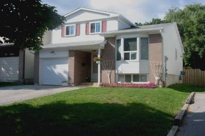 Detached House sold at 213 Simonston Boulevard, Markham, Ontario, L3T4M3 - German Mills - MLS: N811099