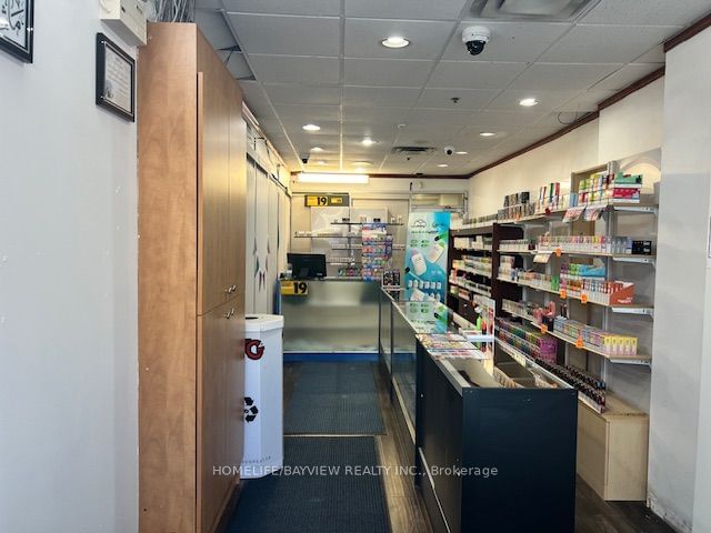 7398 Yonge St, Vaughan, L4J 8J2 | Image 2