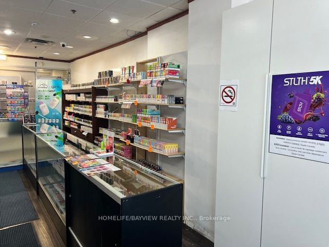 7398 Yonge St, Vaughan, L4J 8J2 | Image 3