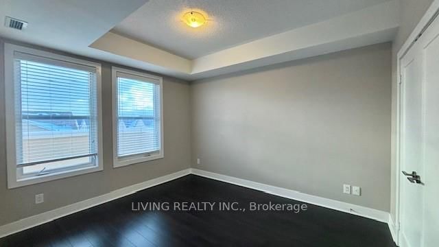 PH19 - 28 Prince Regent St, Markham, L6C 0V5 | Image 2