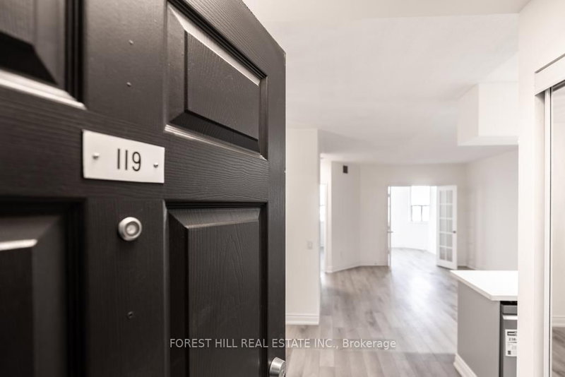 119 - 7398 Yonge St, Vaughan, L4J 8J2 | Image 3