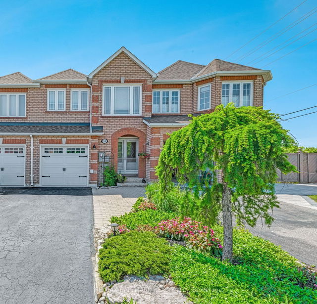 34 GIANCOLA Crescent