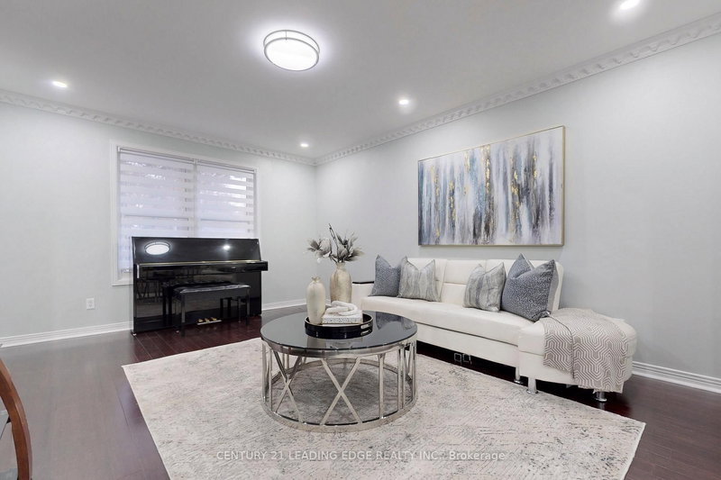 16 Milne Lane, Markham, L3P 1C7 | Image 3