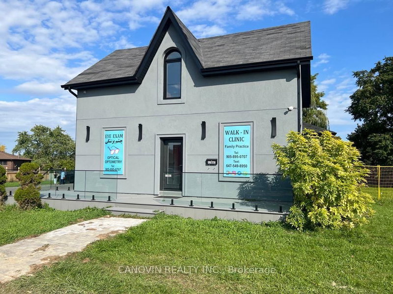 17867 Yonge St, Newmarket, L3Y 8Z3 | Image 3