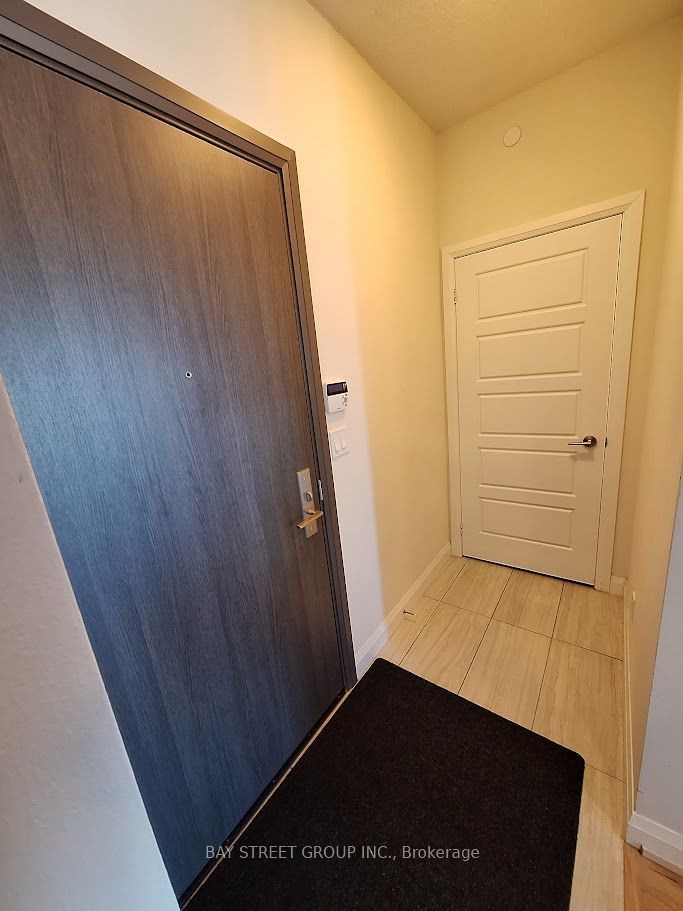 Room1