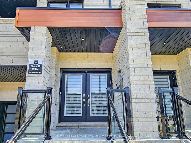 251 Thomas Cook Ave, Vaughan, L6A 5A1 | Image 2