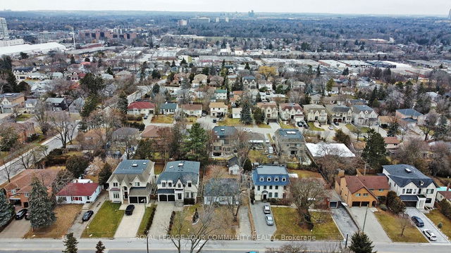 76 Highland Park Boulevard