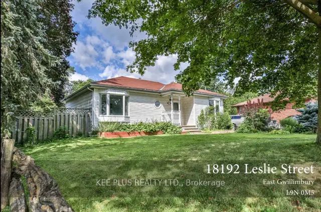 home for lease on 2-18192 Leslie Street N