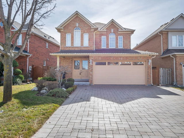 11 Eddington Place