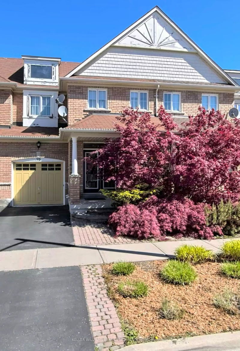 home for lease on 98 Lebovic Drive