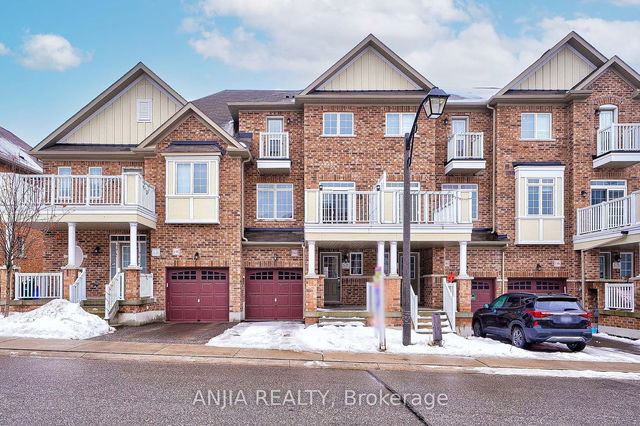 142 Roy Grove Way
