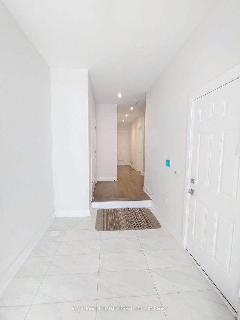 61 Harold Lawrie Lane, Markham, L3T 0E8 | Image 2