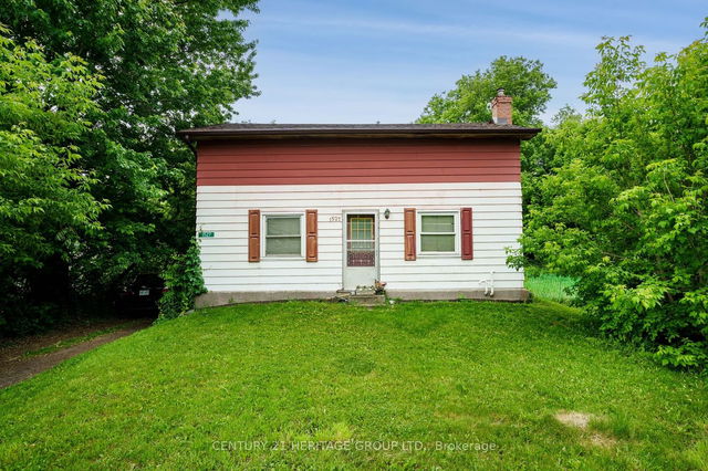 1527 Queensville Side Road