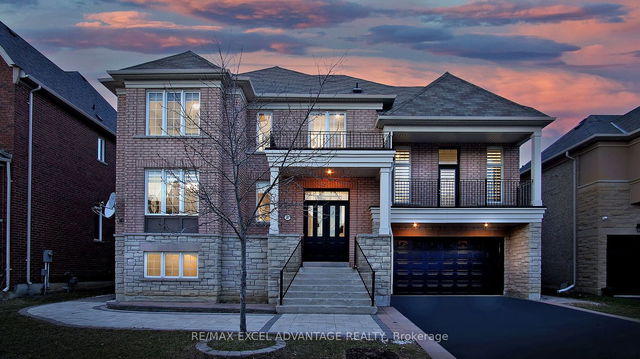8 Tarmack Drive