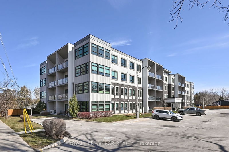 home for sale on 301-69 Boyne Street