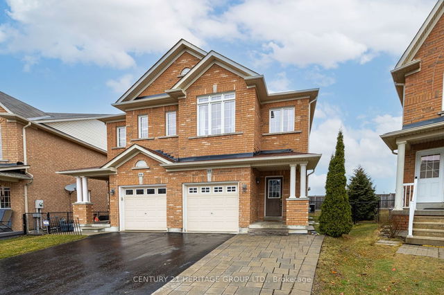 86 Four Seasons Crescent