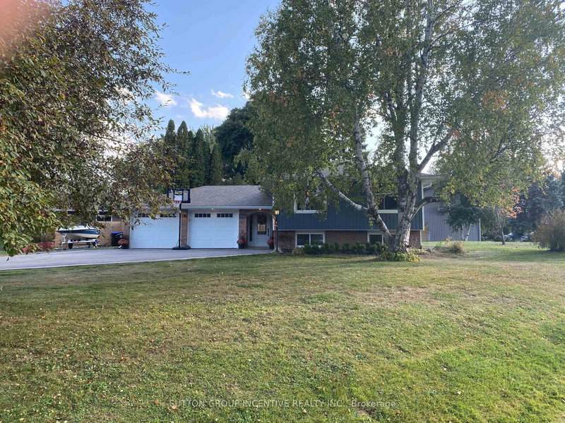 50 Marine Dr, Innisfil, L0L 1R0 | Image 2