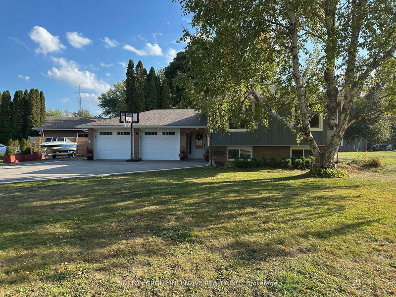 50 Marine Dr, Innisfil, L0L 1R0 | Image 3