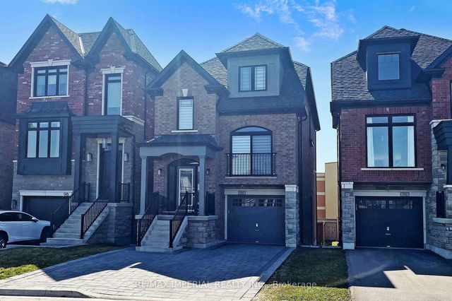 94 Velia Court