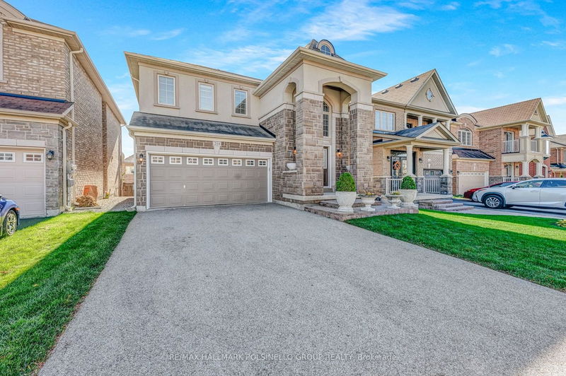 home for sale on 214 Aspenwood Drive