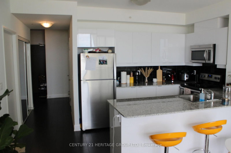 2202 - 2910 Highway 7 Rd W, Vaughan, L4K 0H8 | Image 3