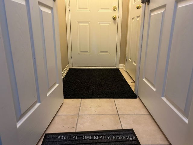 BSMT - 133 Argento Crescent