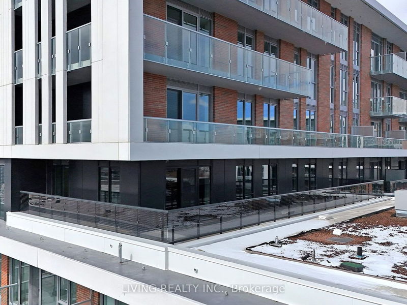 home for lease on A1505-8119 Birchmount Road
