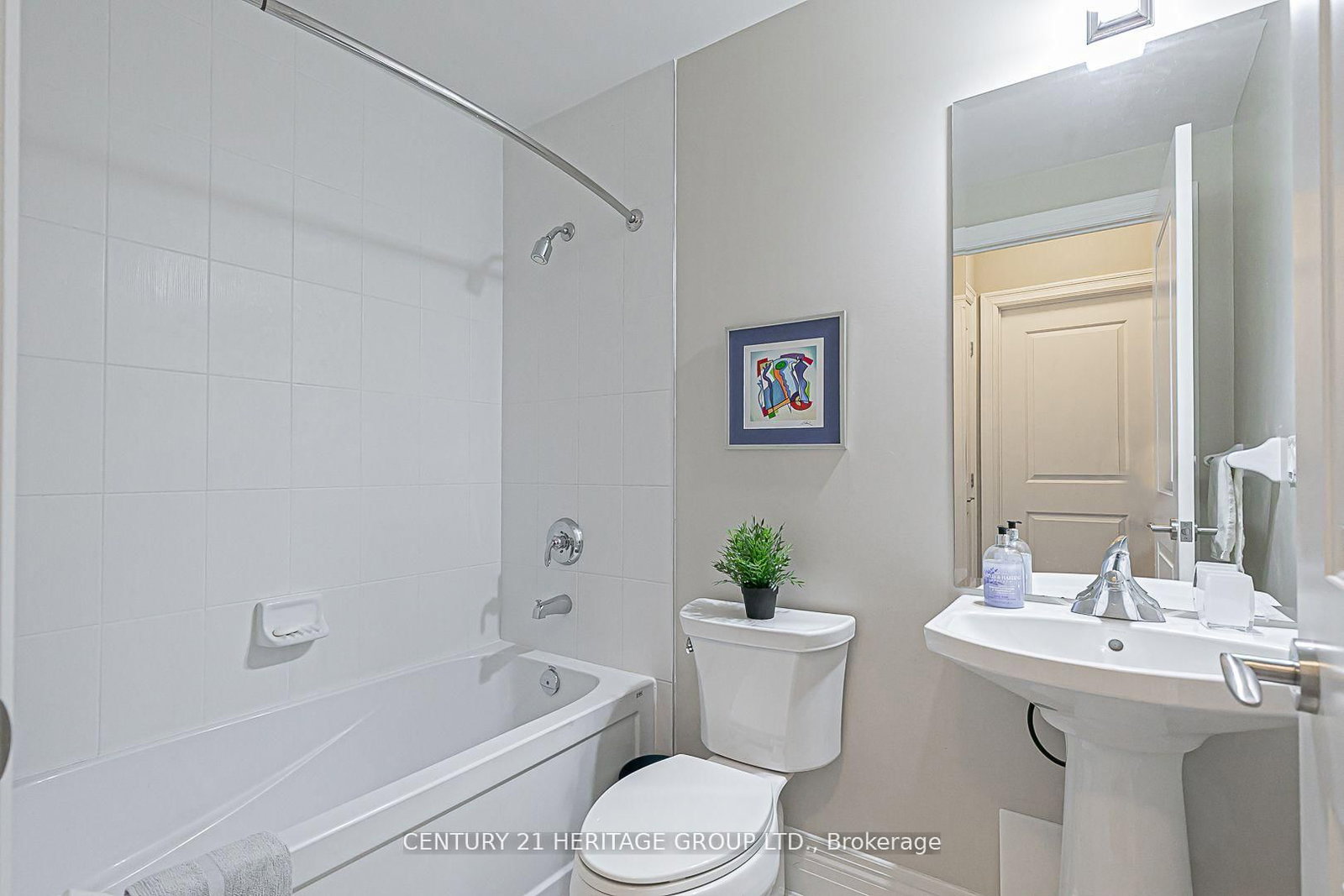 Listing Image 20