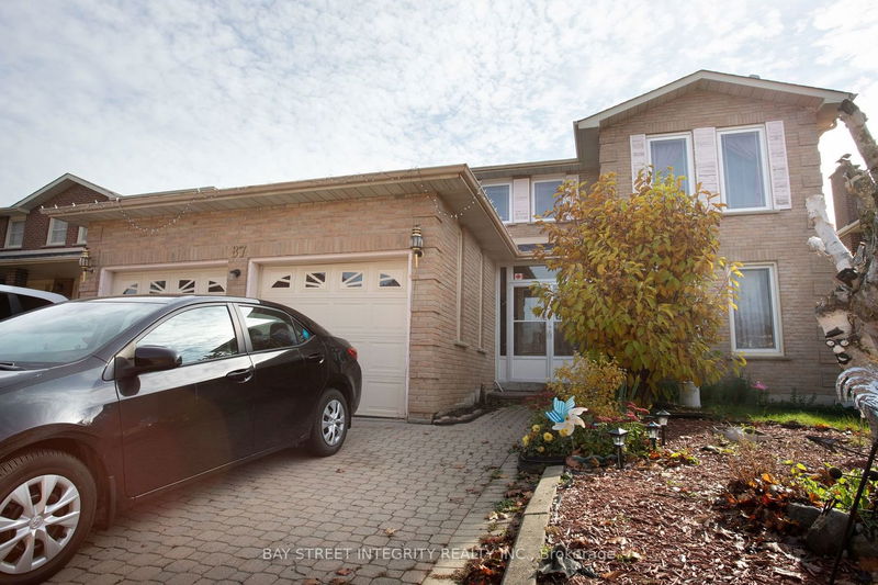 home for lease on 87 Raymerville Drive