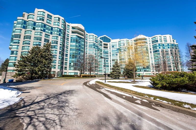 home for sale on 609-7905 Bayview Avenue