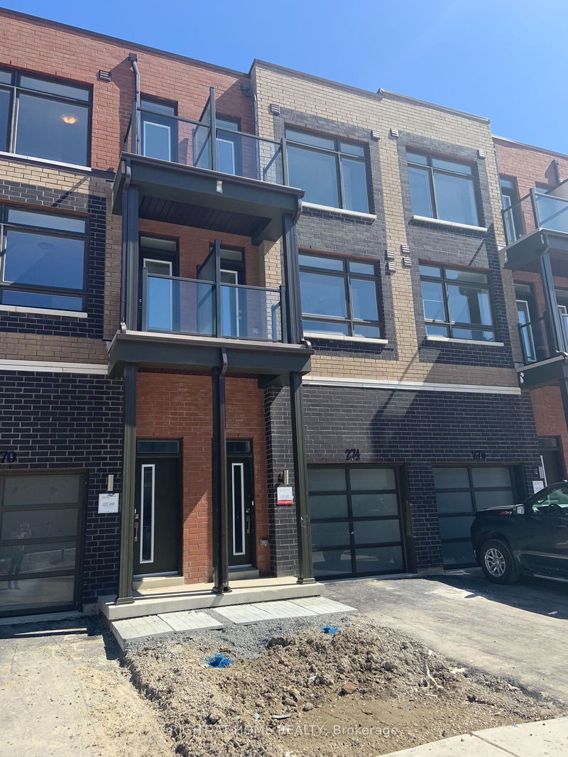 home for lease on 274 Dalhousie Street